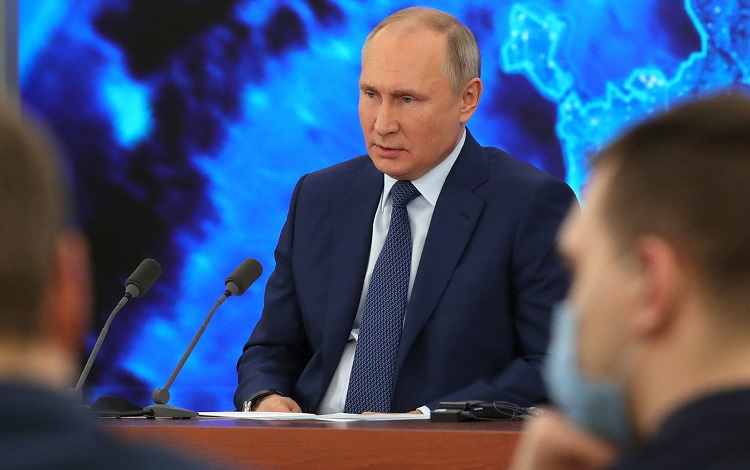 
														
														Putin Rossiyani yoʻq qilishning yagona yoʻlini aytdi
														
														