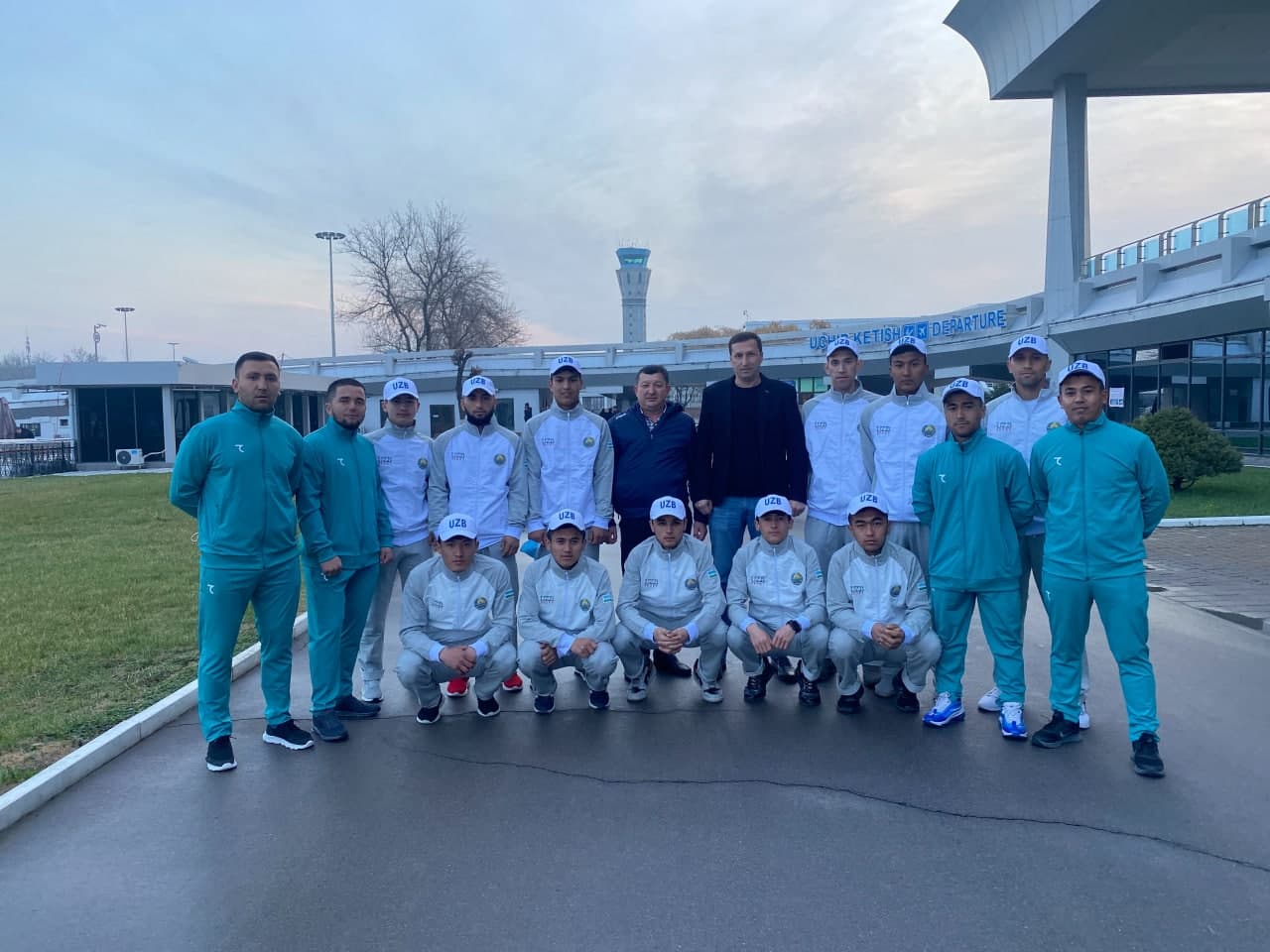 Yalangoch semiz ayollar fotosuratlari Lesbian porno video onlayn