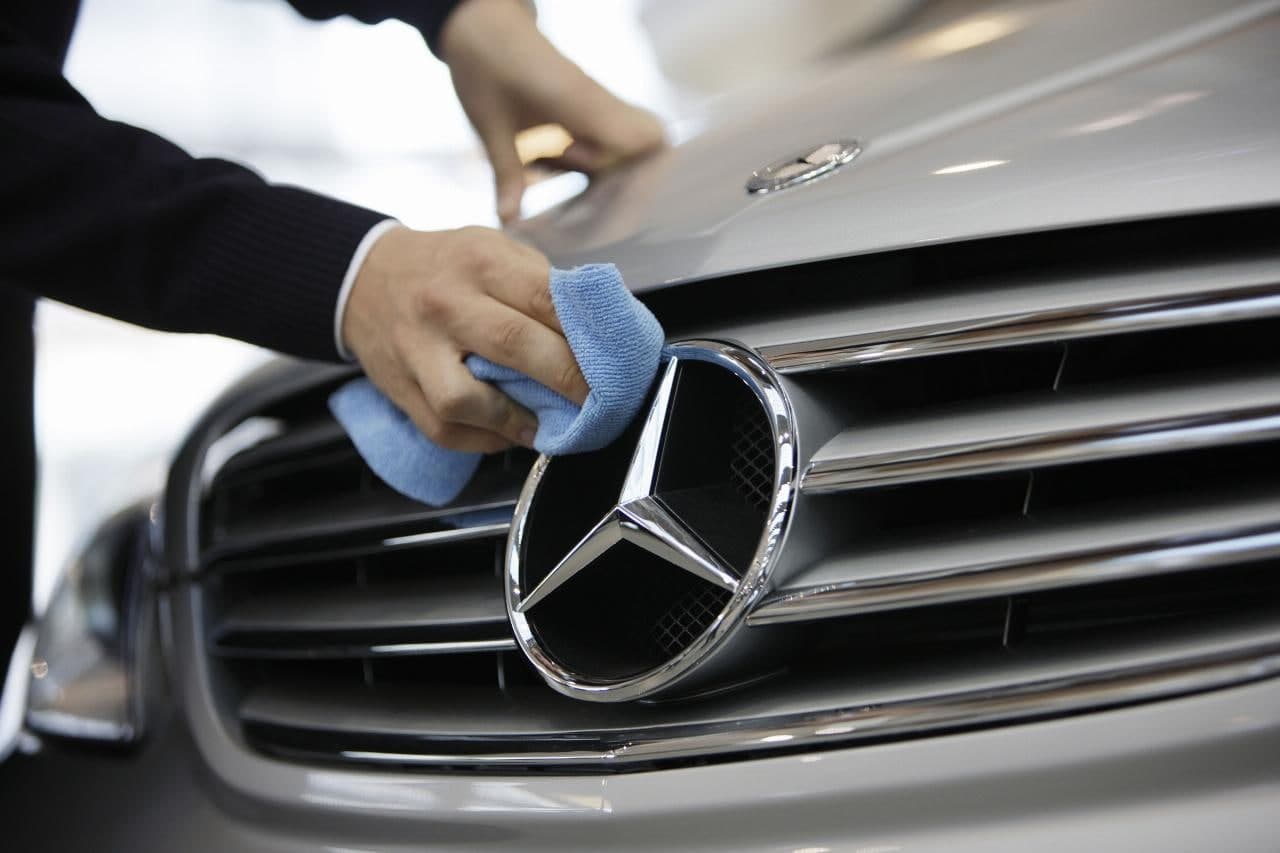 
											
											Mercedes-Benz tormoz tizimidagi nosozliklar tufayli 1 millionga yaqin avtomobilni chaqirib oladi
											
											