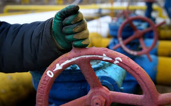 
											
											Shveysariya Rossiya neftiga embargo joriy qildi
											
											
