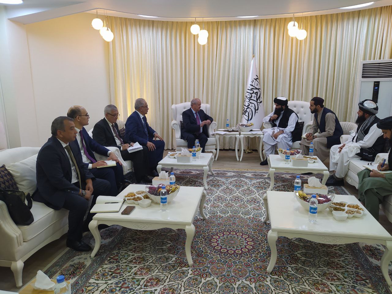 
											
											Abdulaziz Komilov Afg‘oniston Bosh vaziri o‘rinbosarlari bilan muzokaralar o‘tkazdi
											
											