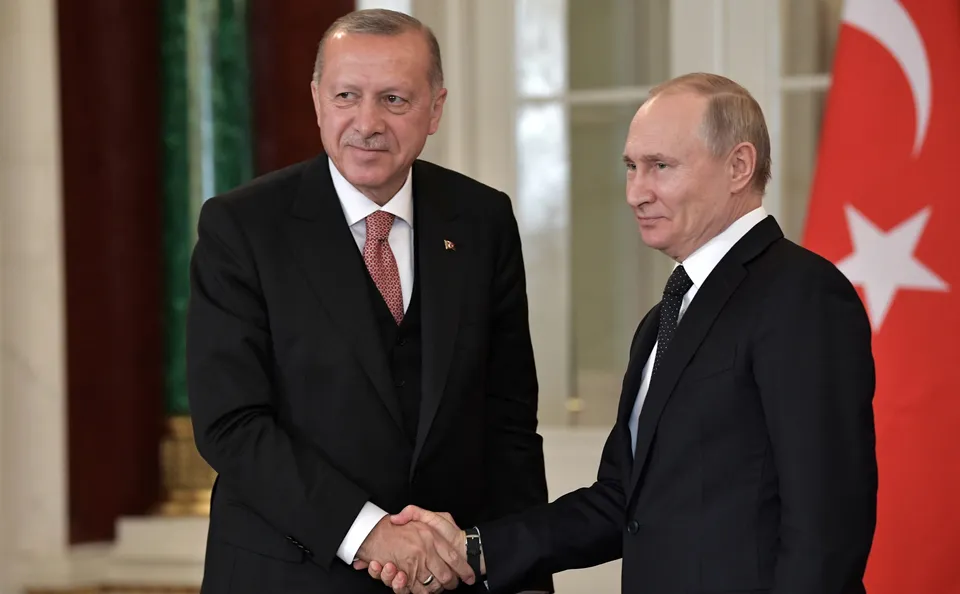 
											
											Vladimir Putin Turkiya prezidenti bilan Qorabog‘dagi vaziyat haqida gaplashdi
											
											