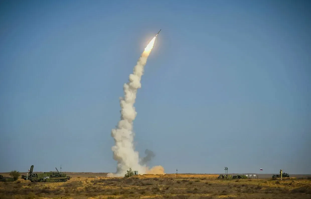 
											
											Avstraliyada ikkita raketa sinovi muvaffaqiyatsiz yakunlandi
											
											