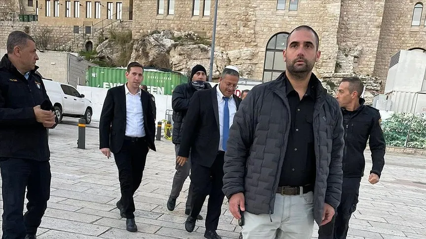
											
											Isroil Milliy xavfsizlik vaziri Ben-Gvir Al-Aqso masjidida reyd o‘tkazdi
											
											