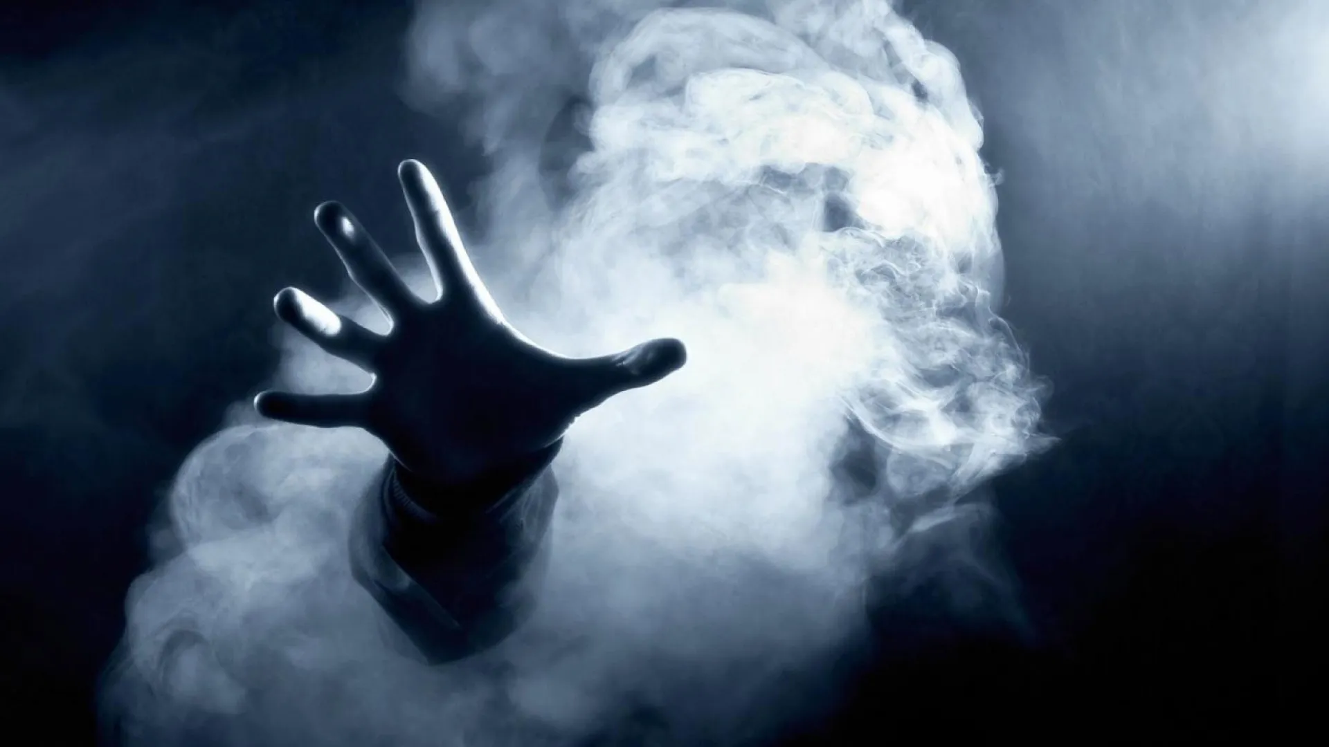 боязнь воздушных шариков фобия. эпические картины. воздушный замок. прыжок без парашюта. страх воздуха.