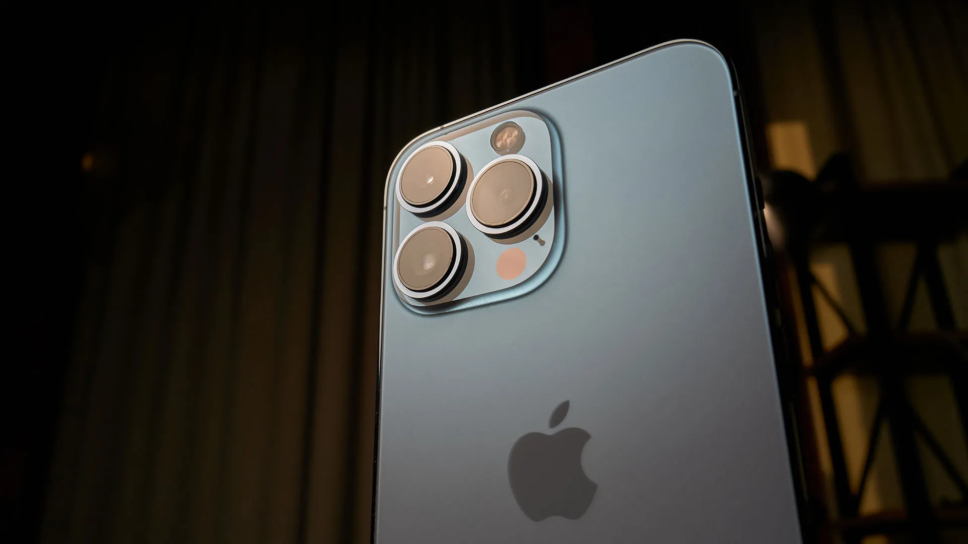 Как использовать айфон 15 про. Apple iphone 15 pro. айфон 15 ультра. камерой-перископом на айфоне 15. iphone 15 pro max 2025.