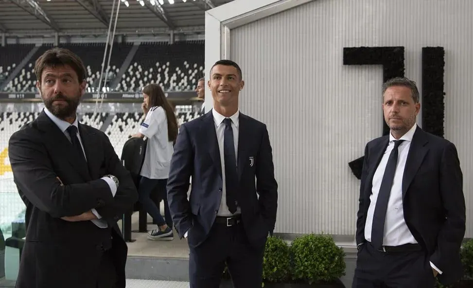 
											
											Ronaldu “Yuventus”ni qarzdorlikda ayblab sudga bermoqchi
											
											