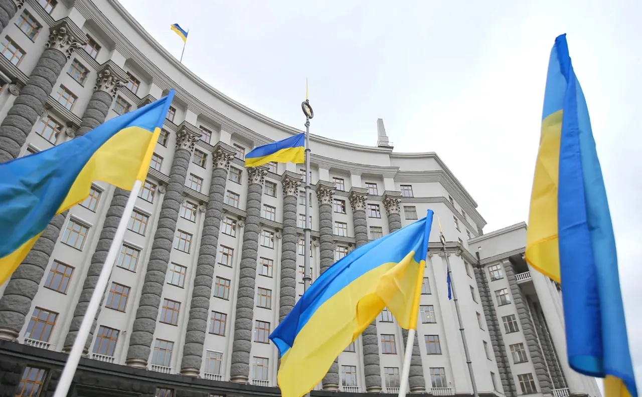 
											
											Ukrainada vazir o‘rinbosari 400 ming dollar pora bilan ushlandi
											
											