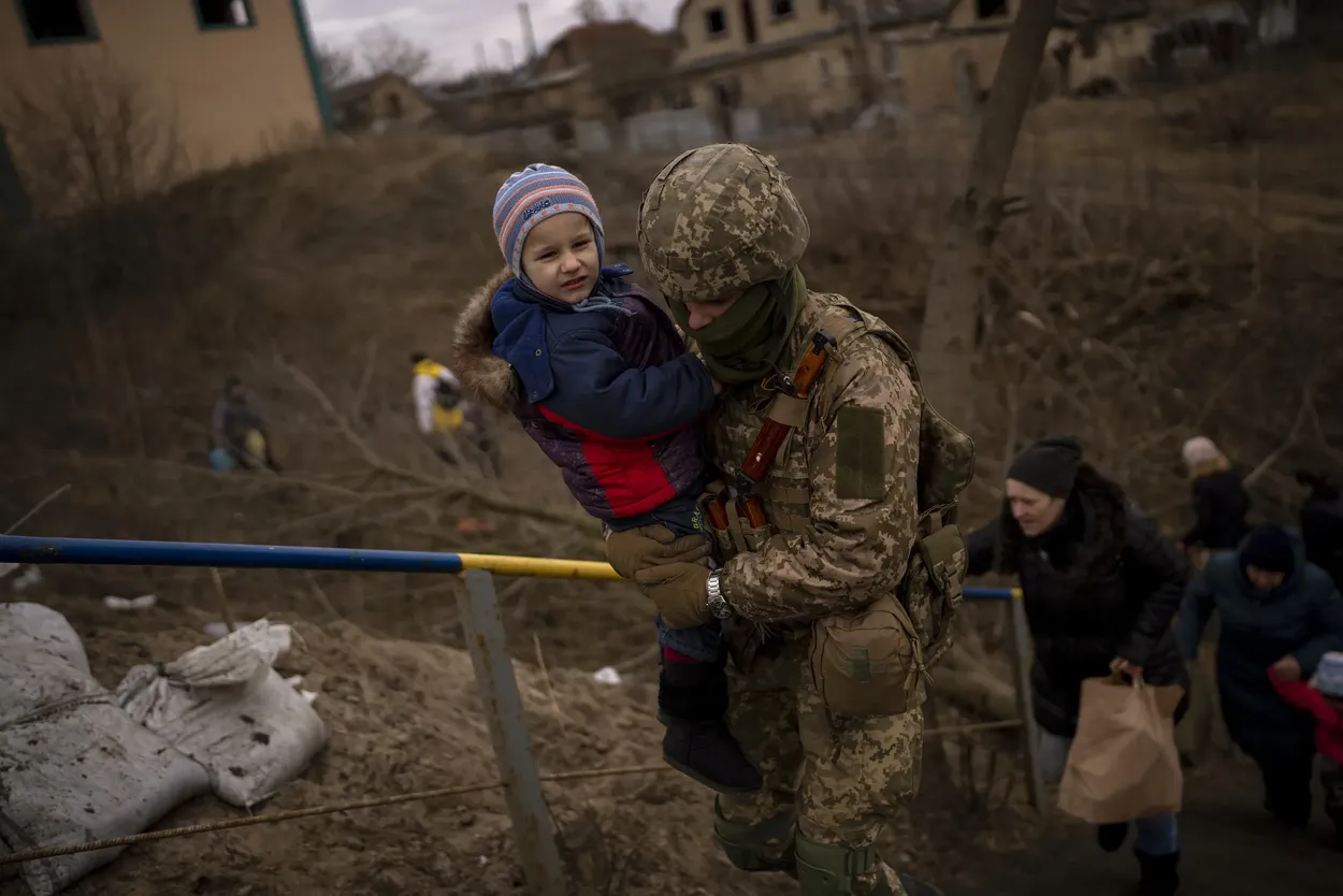 
											
											Donetskda bolalar majburan evakuatsiya qilinadi
											
											