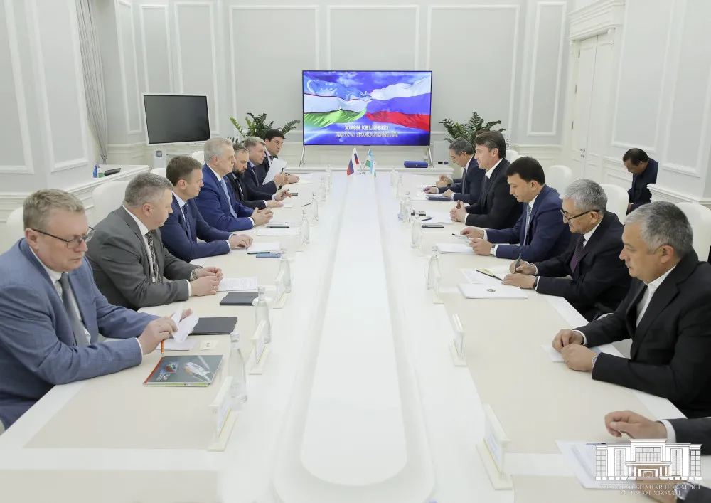 
											
											Shavkat Umurzoqov Sankt-Peterburg delegatsiyasi bilan uchrashdi
											
											