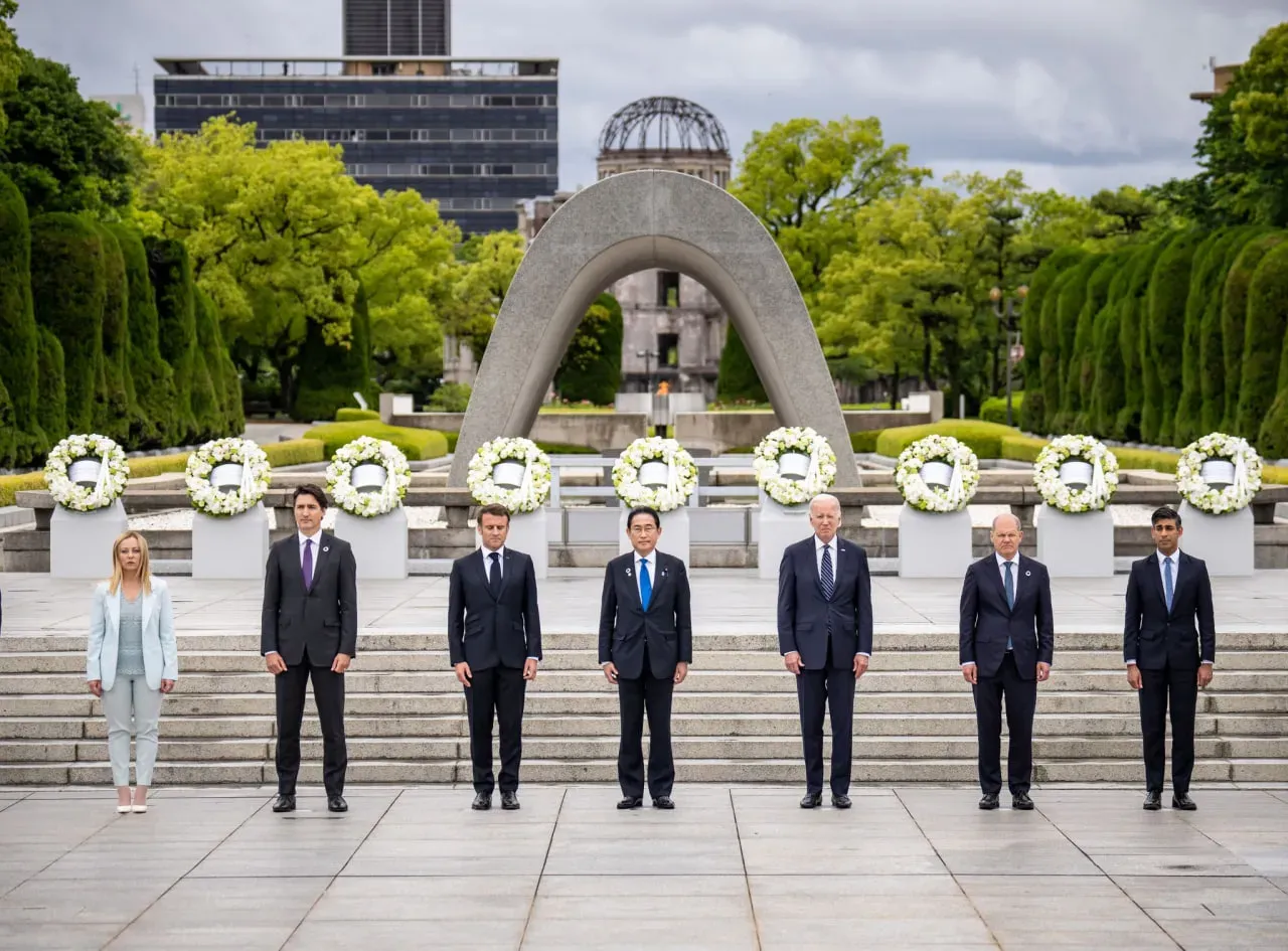 
											
											G7 етакчилари Хиросимадаги мемориал музейга ташриф буюрди
											
											