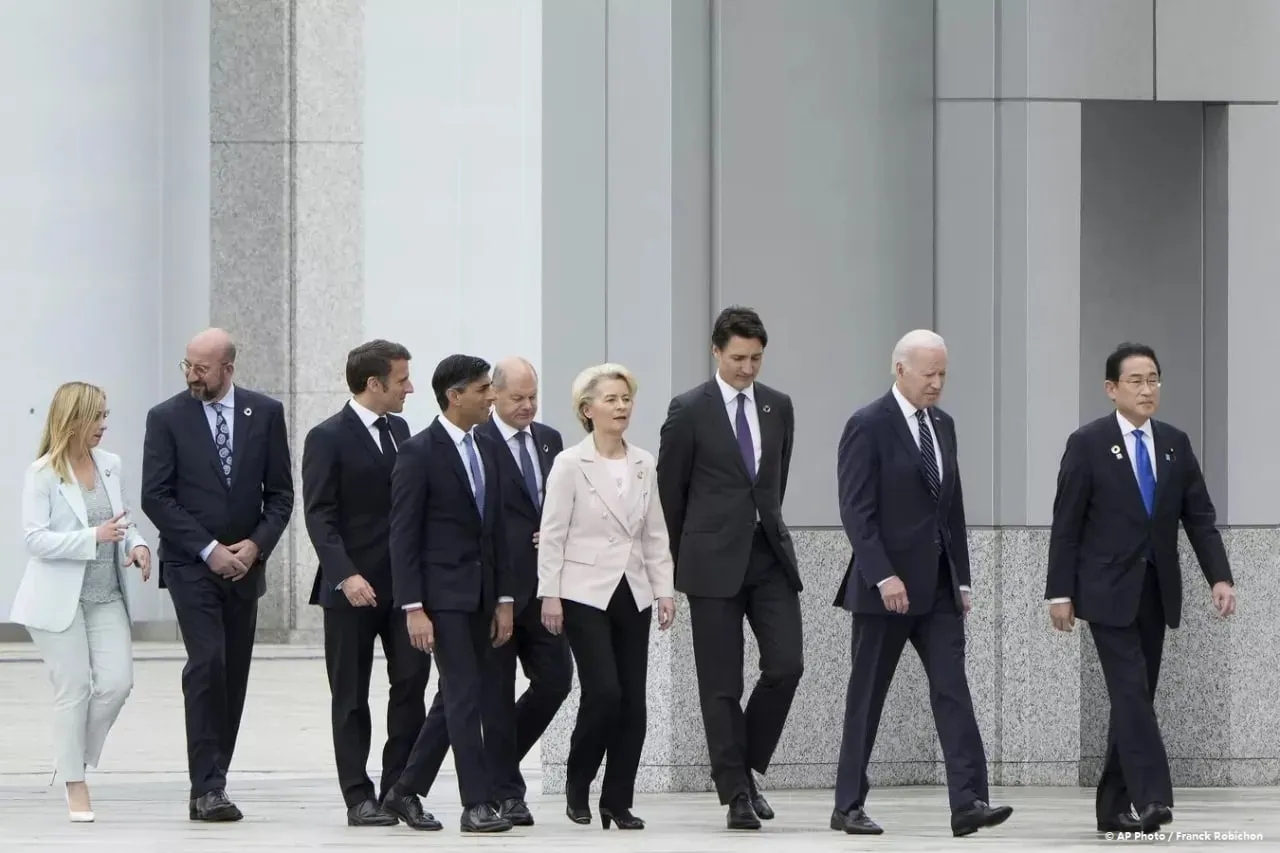 
											
											G7 rahbarlari Kiyevni “kerak bo‘lganda” qo‘llab-quvvatlashga va’da berdi
											
											