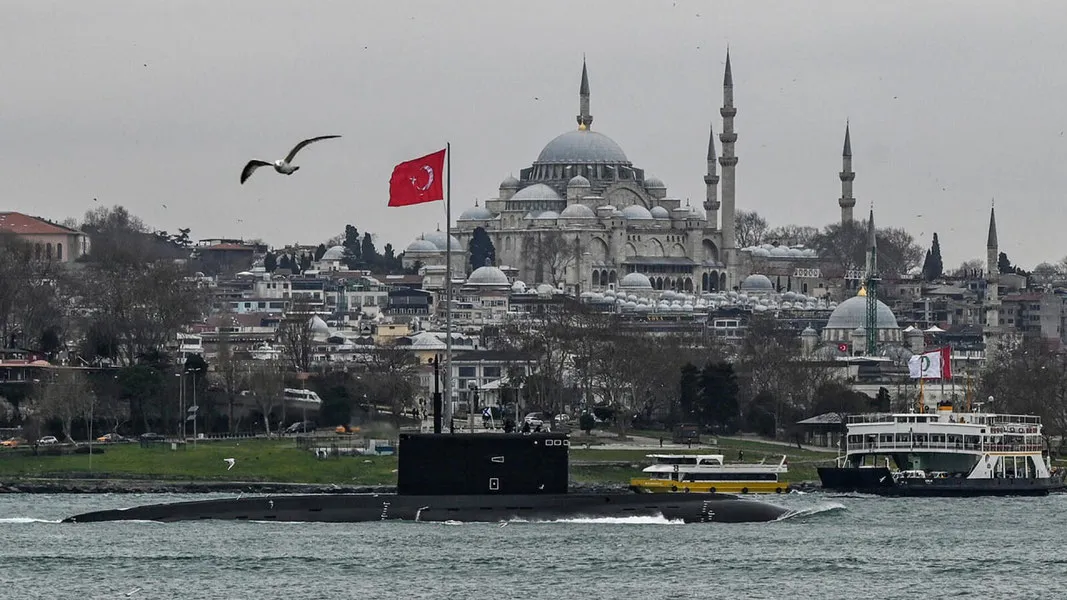 
											
											“Turkiyada mahalliy aholini so‘ramasdan suratga olish va uni tarqatish qat’iyan man qilinadi”
											
											