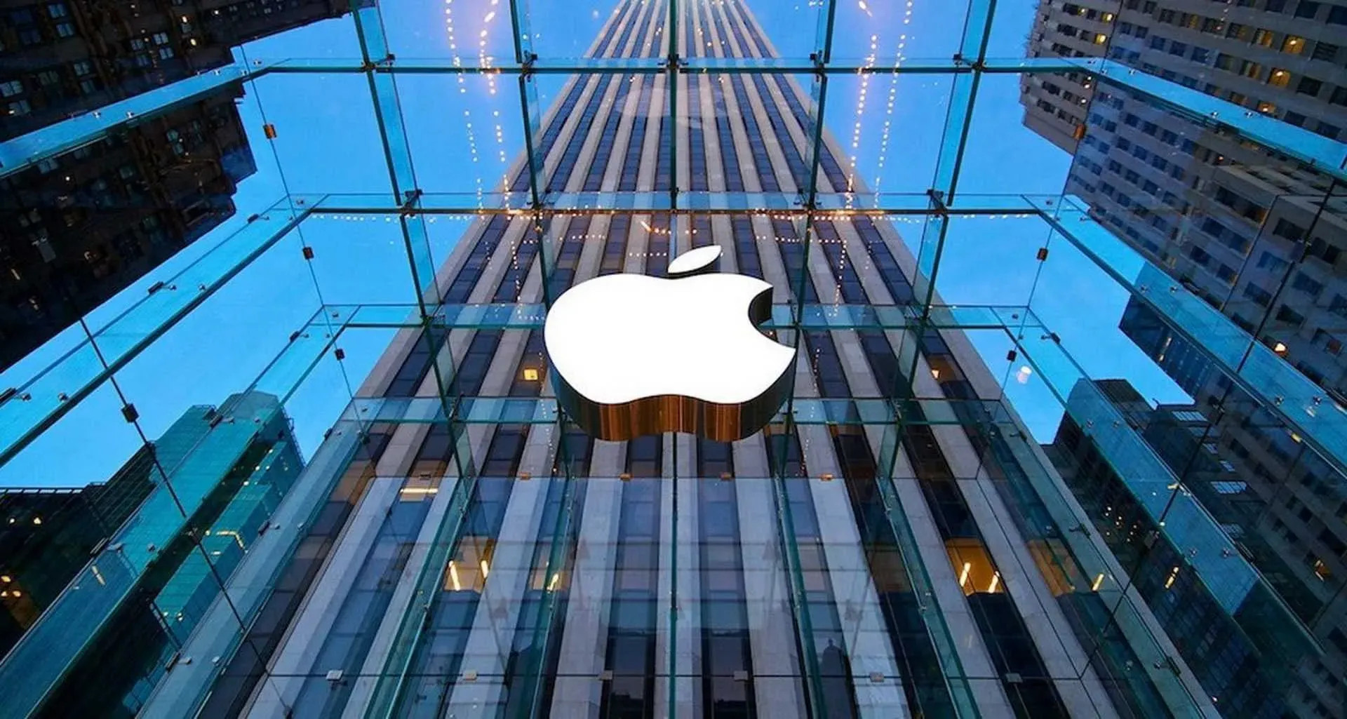 
											
											AQSh Adliya vazirligi Apple kompaniyasini sudga berdi
											
											