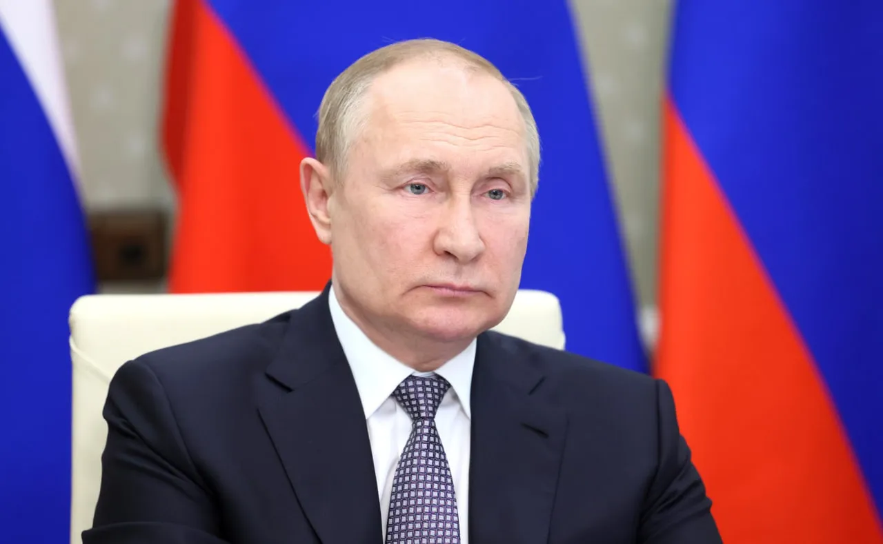 
											
											Путин Украина билан музокараларни давом эттиришга рози бўлди
											
											