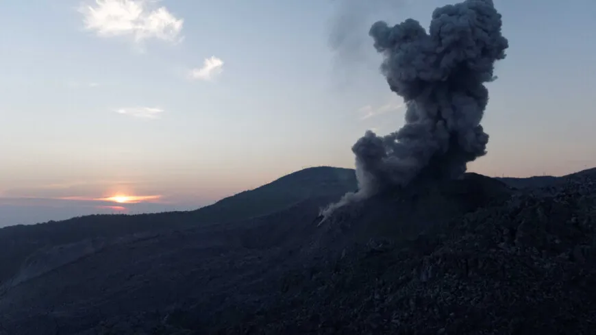
											
											Indoneziyada vulqon otilishi sabab yettita qishloq aholisi evakuatsiya qilindi
											
											