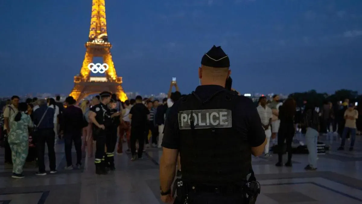 
											
											Fransiya politsiyasiga Olimpiada vaqtida saqich chaynash taqiqlandi
											
											