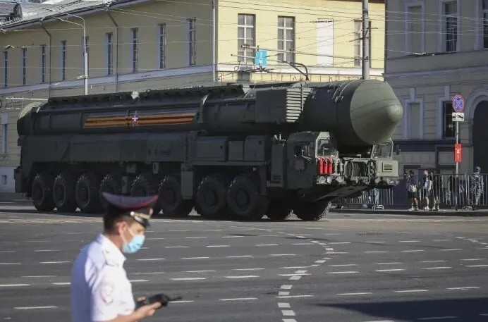 
											
											Rossiya Kiyevga “Oreshnik” bilan zarba beradi, agar…
											
											
