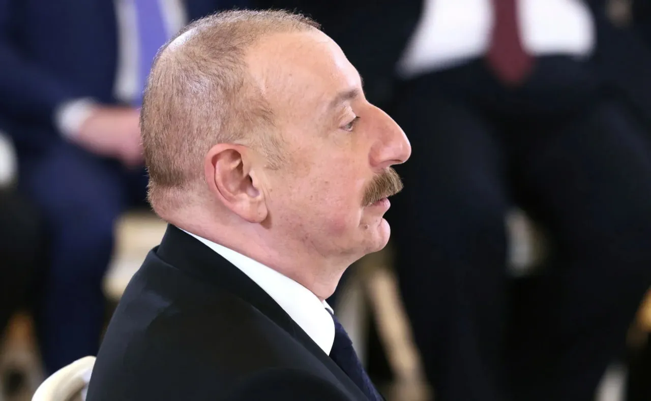 
											
											Ilhom Aliyev  9-may kuni Moskvada bo‘lib o‘tuvchi bayramga borishdan bosh tortdi
											
											