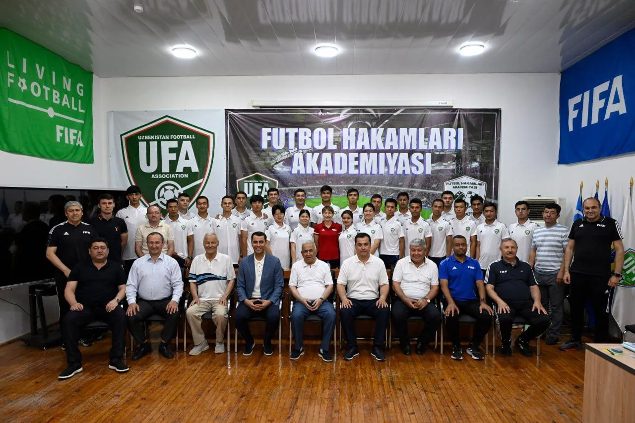 
											
											O‘zbekistonda futbol hakamlari akademiyasi ochildi
											
											