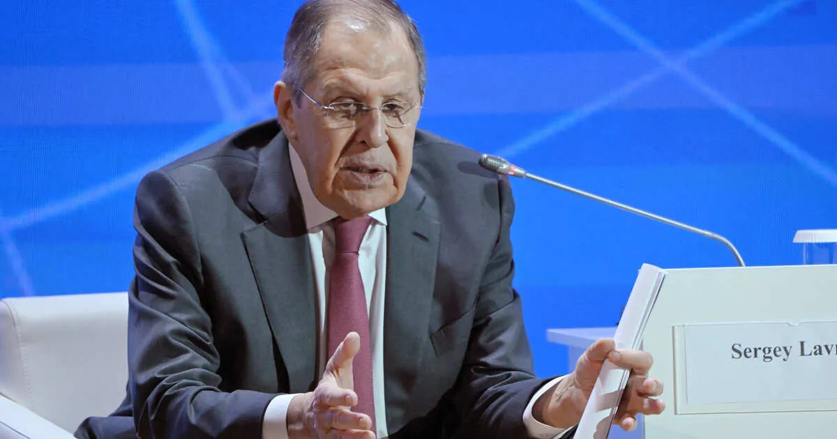 
											
											Россия битим лойиҳасини асирлар алмашинуви якунлангандан кейин Украинага топширади
											
											