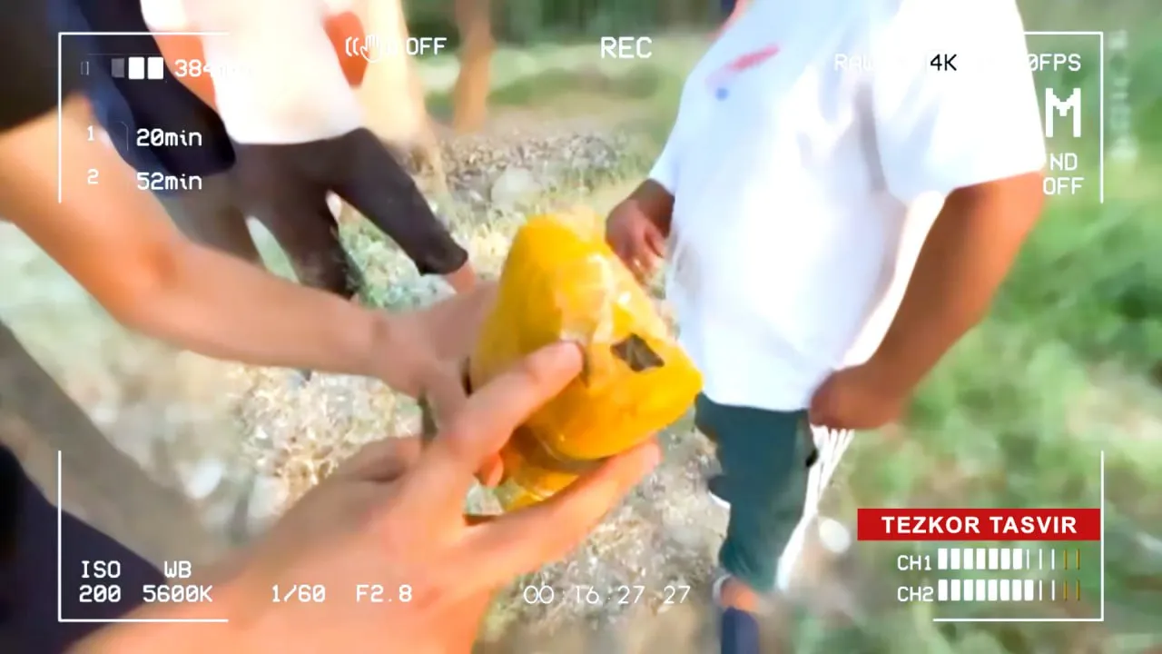 
											
											Bekobodda 35 yoshli shaxs qariyb 1 kg “gashish” bilan qo‘lga olindi
											
											