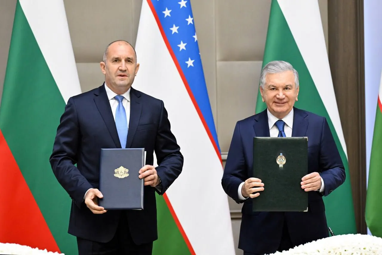 
											
											Шавкат Мирзиёев ва Болгария Республикаси Президенти Румен Радев қўшма декларация имзолади
											
											