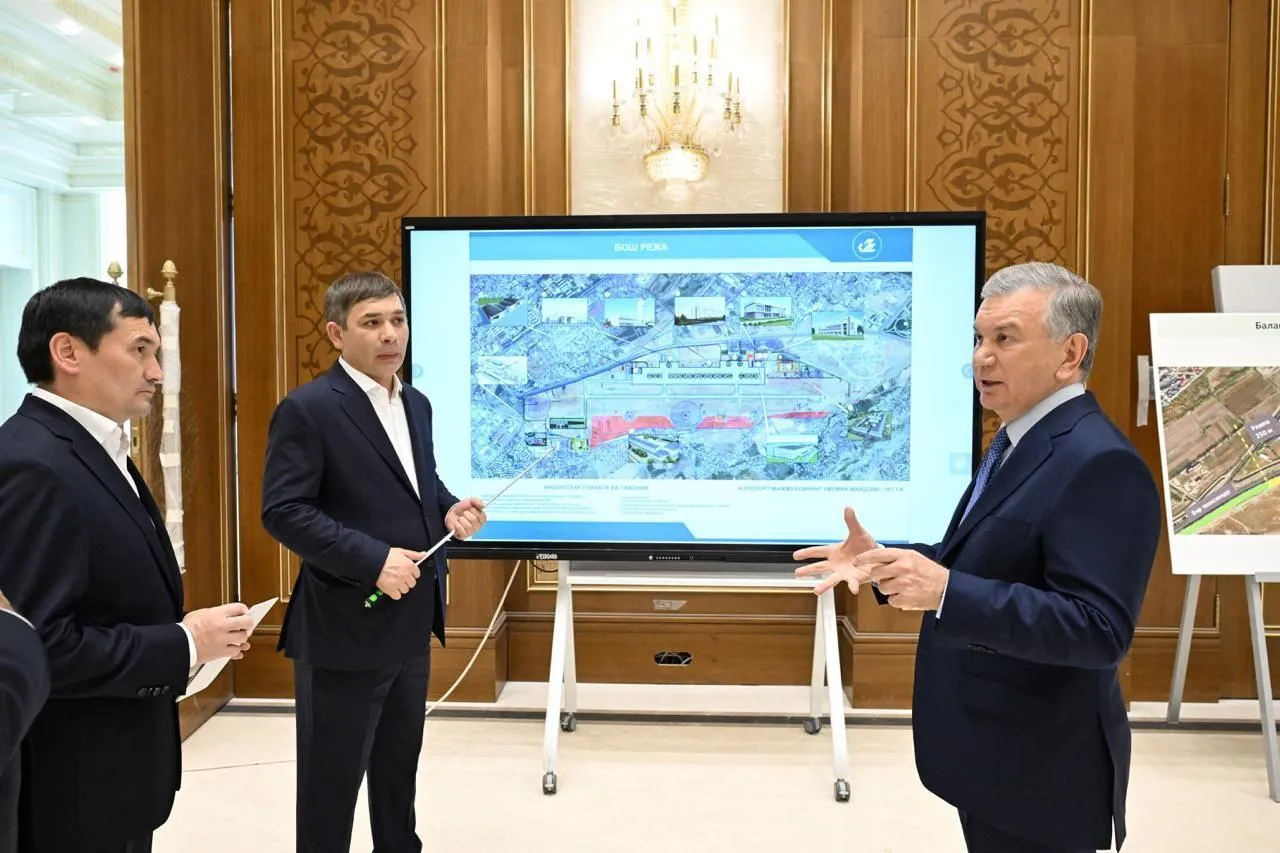 
											
											Mirziyoyev “Toshkent-Sharqiy” aeroporti qurilishini ko‘zdan kechirdi
											
											