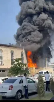 
											
											Samarqandda shina do‘koni yonib ketdi
											
											