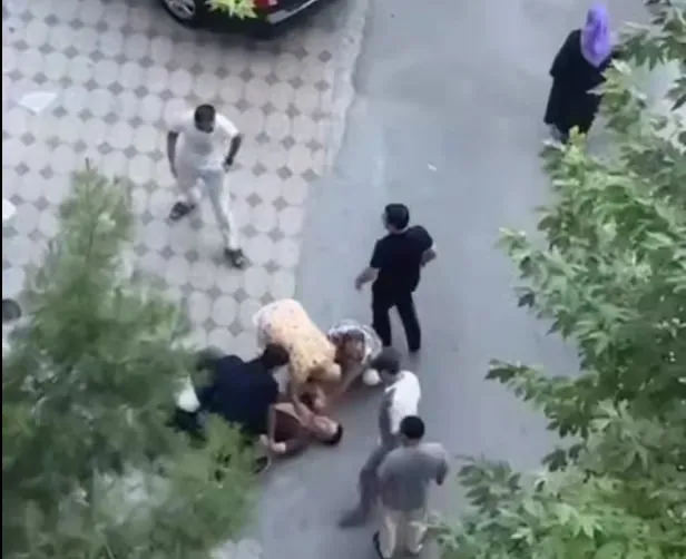 
											
											Toshkentda IIO xodimiga pichoq bilan tajovuz qilgan shaxs ushlandi
											
											