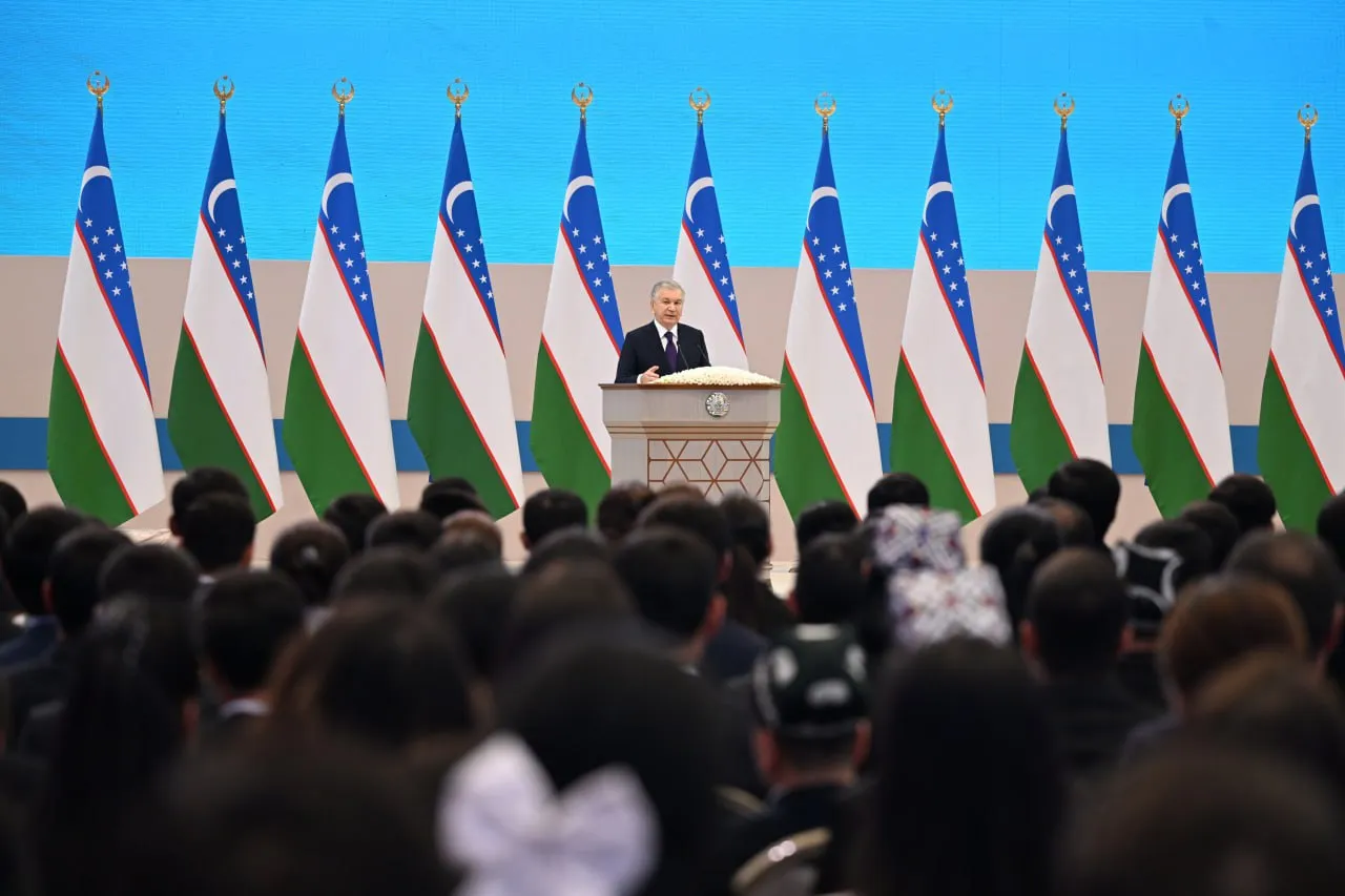 
											
											Мирзиёев: “Янги Ўзбекистон бунёдкорлари сифатида янги тарих яратадиган олтин авлодсиз!”
											
											