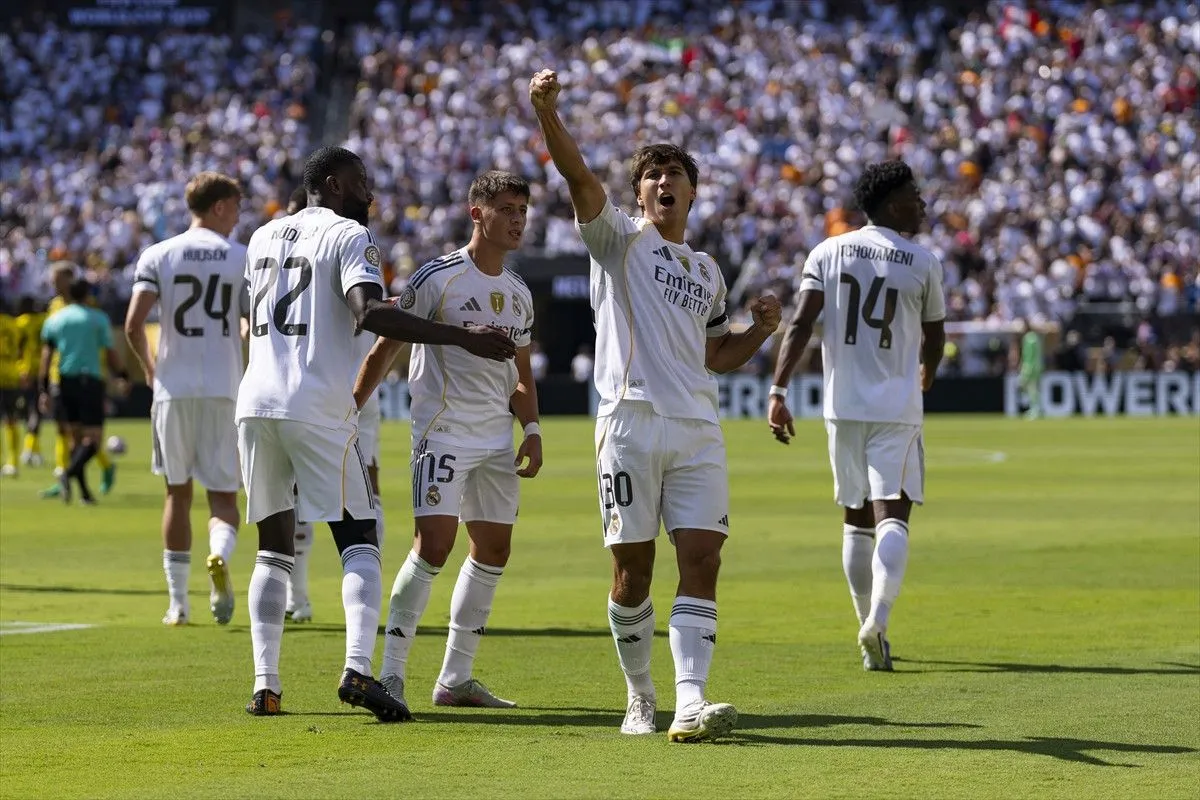 
											
											KJCh. PSJ yarim finalda “Real Madrid” bilan oʻynaydigan boʻldi
											
											