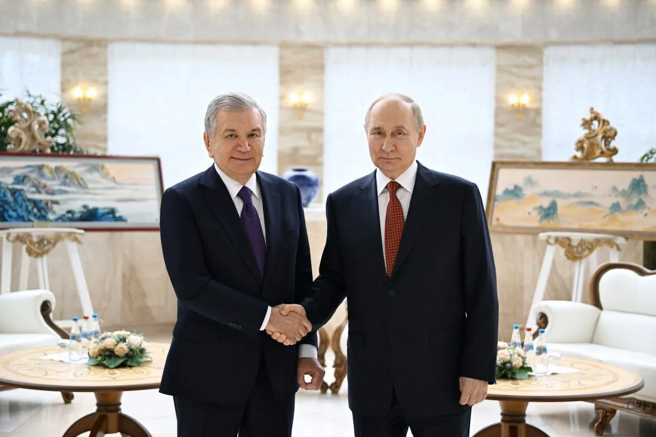 
											
											Мирзиёев ва Путин телефон орқали мулоқот қилди
											
											