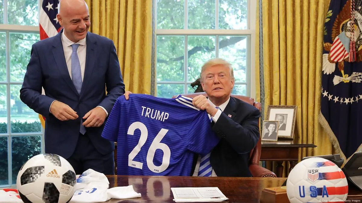 
											
											Tramp KJCh finaliga boradi
											
											