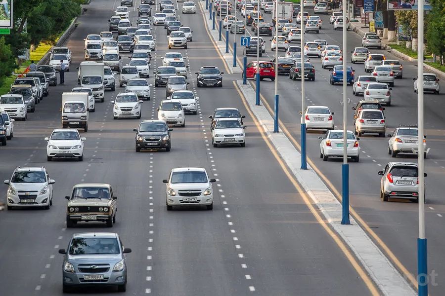 
											
											O‘zbekistonda aholiga tegishli avtomobillar soni 4,5 mln.dan oshdi
											
											