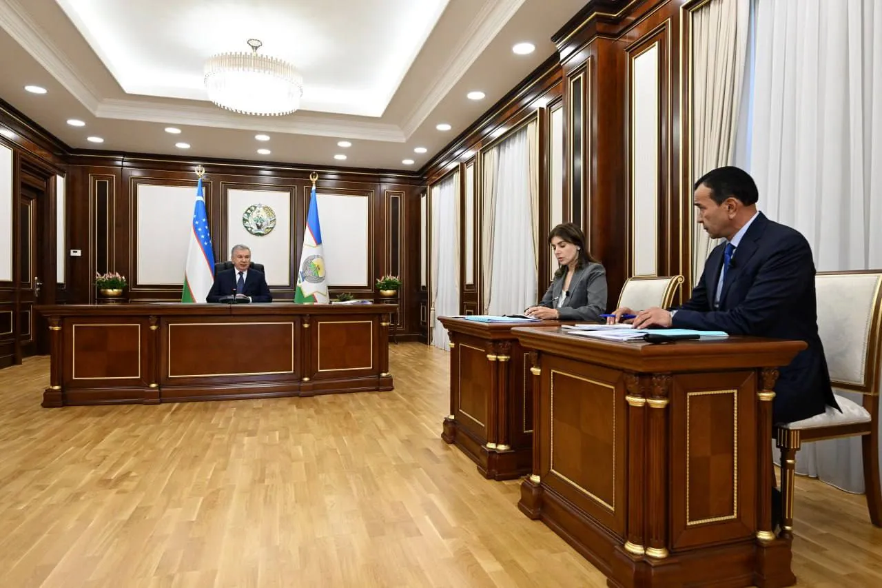 
											
											Shavkat Mirziyoyev madaniyat va san’at sohasini rivojlantirish bo‘yicha takliflar taqdimoti bilan tanishdi
											
											