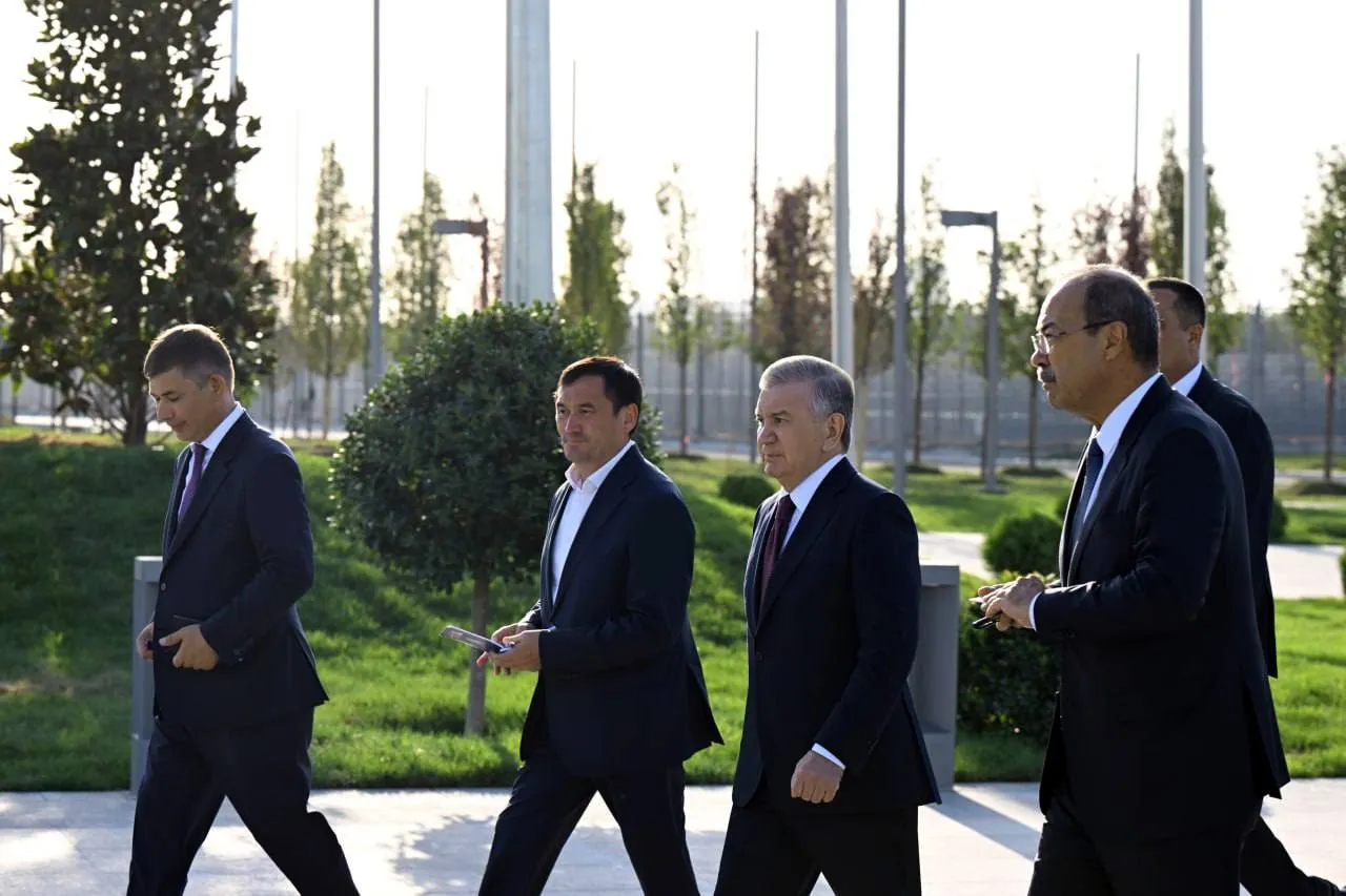 
											
											Shavkat Mirziyoyev “Toshkent-Sharqiy” aerodromi negizida barpo etilgan yangi aeroportni borib ko‘rdi
											
											