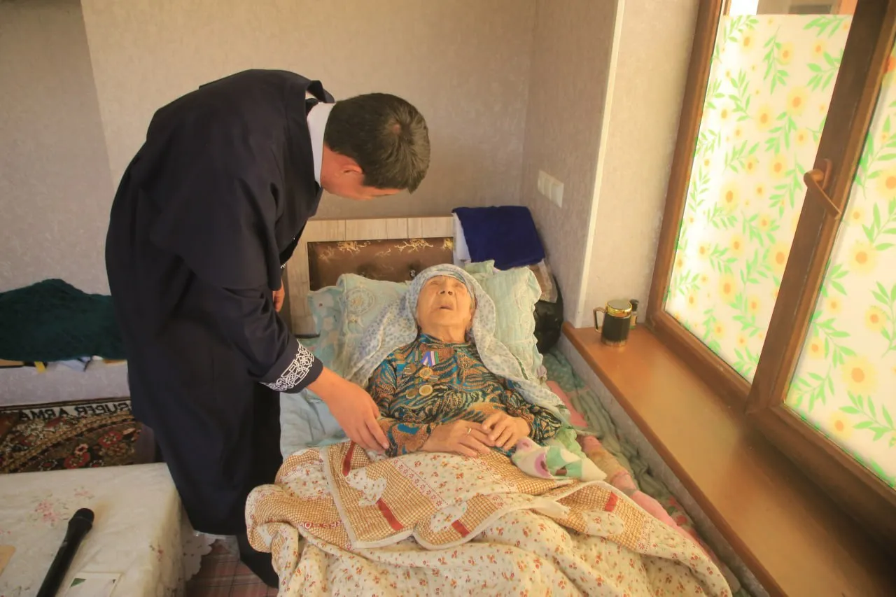
											
											130 yoshli ayol O‘zbekistonning eng keksa insoni sifatida rasman tan olindi
											
											