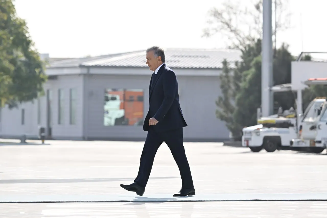 
											
											Mirziyoyev Ozarbayjonga jo‘nab ketdi
											
											