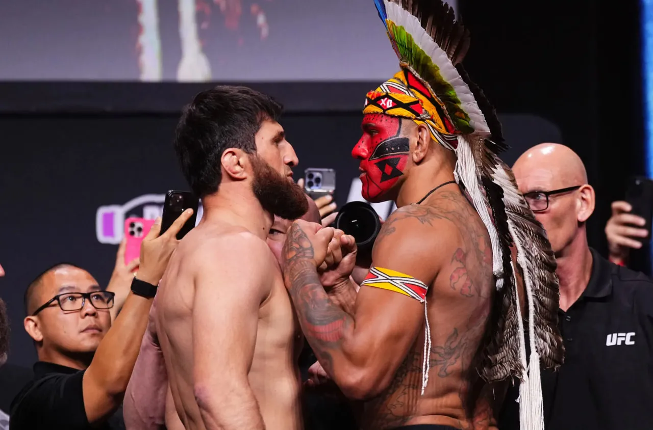 
											
											UFC 320. Анкалаев ва Перейра ўртасидаги чемпионлик жанги муддатидан олдин якунланди
											
											