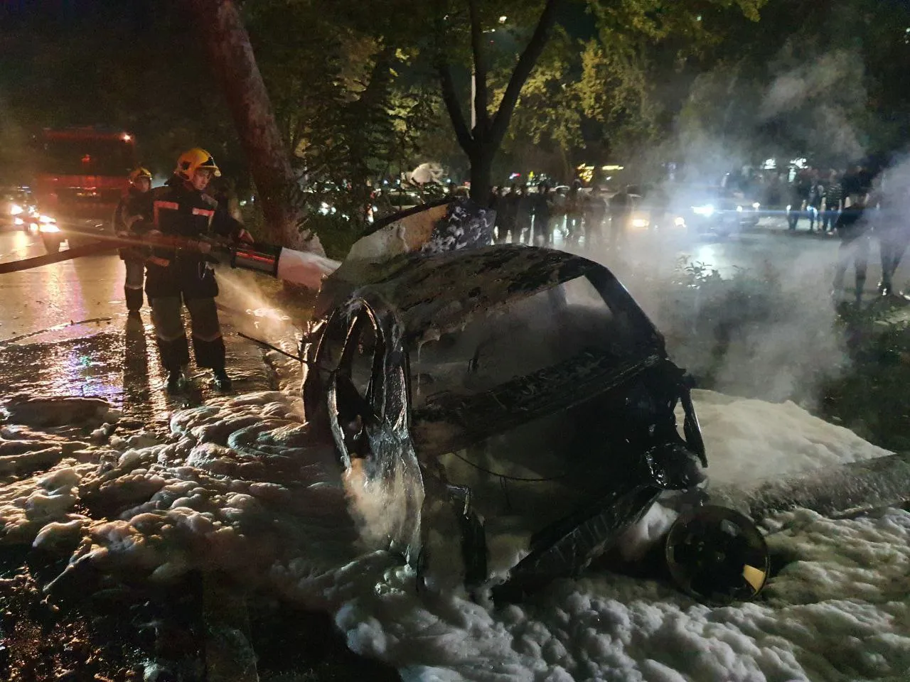 
											
											Toshkentda avtomobil YHTga uchrab, yonib ketdi
											
											