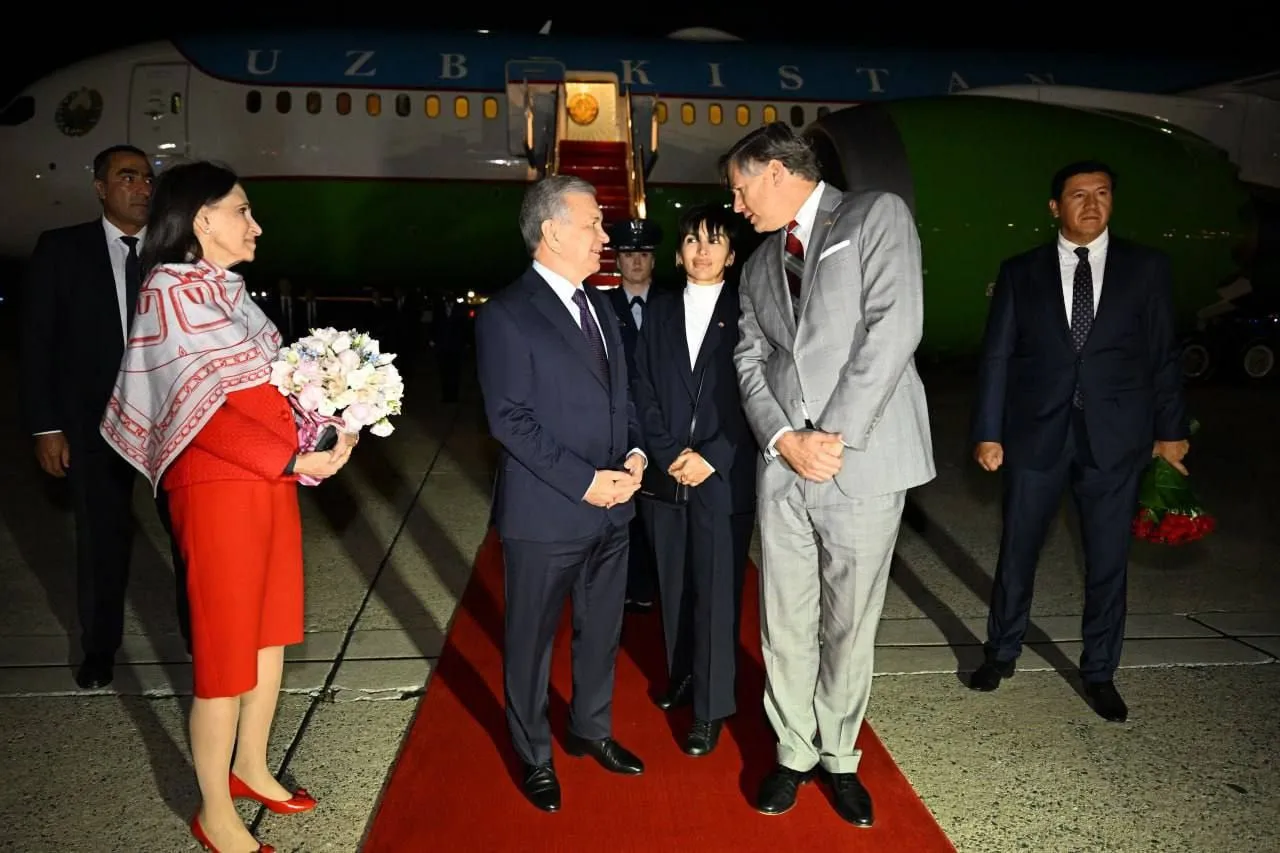 
														
														Prezident Shavkat Mirziyoyev AQShga yetib bordi
														
														