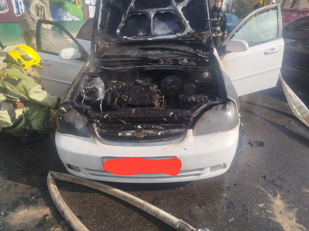 
														
														Тошкентда Lacetti ёниб кетди
														
														