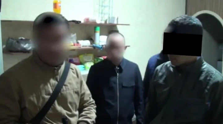 
														
														Самарқандда МИБ ходими қўлга олинди
														
														