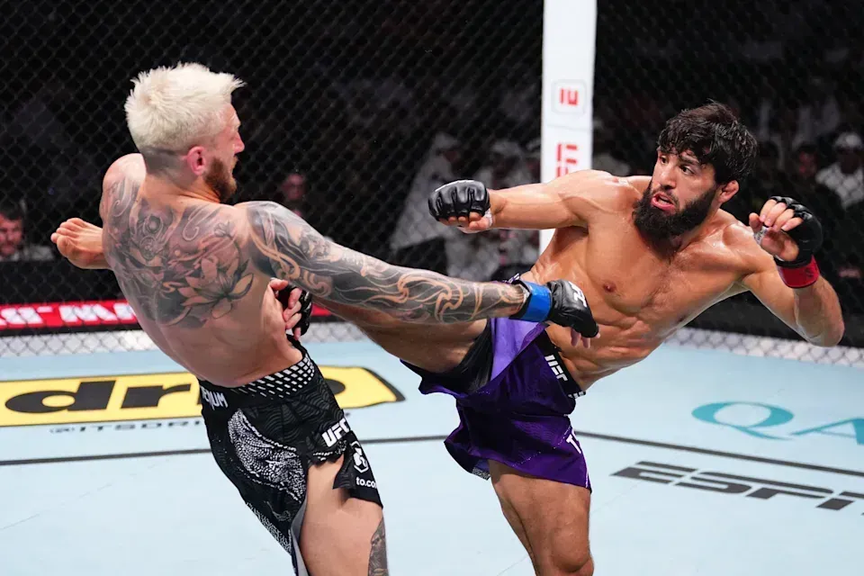 UFC. Arman Sarukyan Den Hukerga imkoniyat qoldirmadi