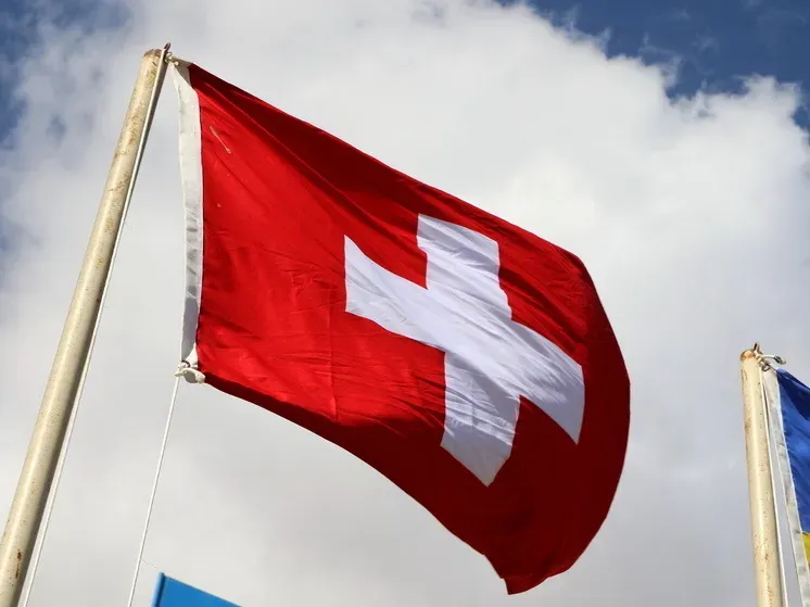 Shveysariyada superboylar uchun soliq joriy etish taklifi rad qilindi