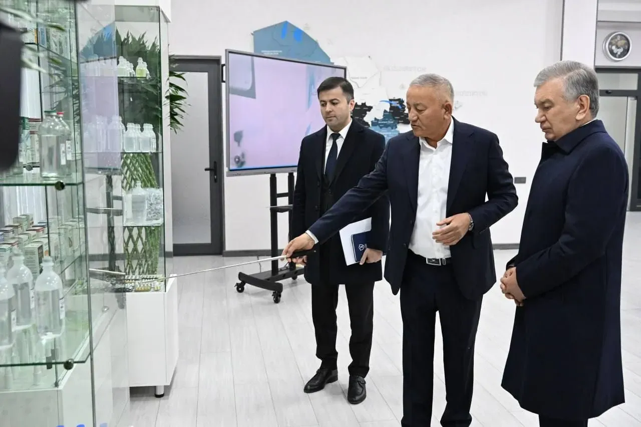 
														
														Президентнинг Сирдарёга ташрифи “River Med Pharm” корхонасидан бошланди
														
														