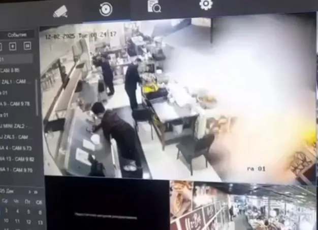 
														
														Гулистондаги портлаш юзасидан 3 киши қамоққа олинди
														
														