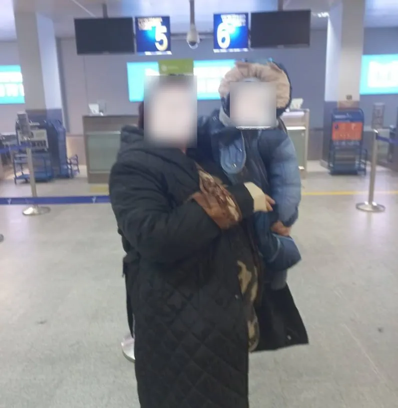 Rossiyada ota-ona qaramog‘isiz qolgan bir yashar bola O‘zbekistonga qaytarildi