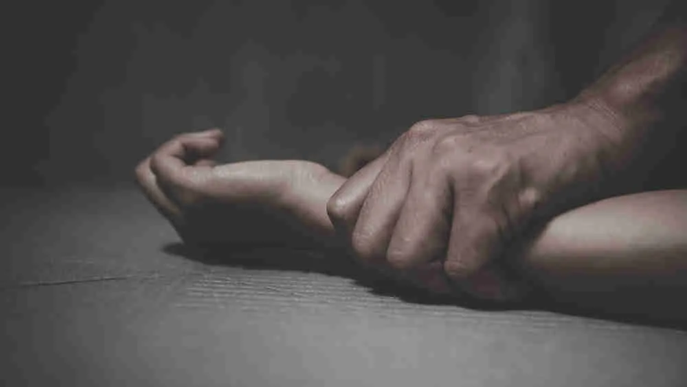 Қозоғистонда 16 ёшли қизни аввал зўрлаб, кейин ўлдирган ўзбекистонлик умрбодга қамалди